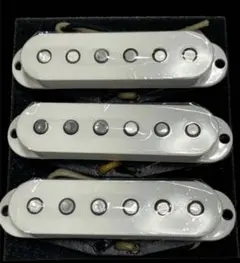 Item thumbnail for item 2630e2e0-d5e6-4bd0-8a04-8c338eb0c851