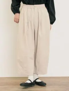 裾ダーツ立体パンツ Samansa Mos2