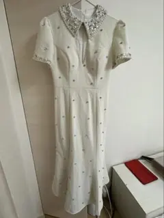 パール付きホワイトドレス Mサイズ Jewels