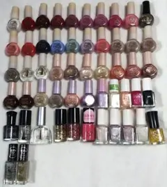 ☆サンリオ　マニキュアその他54本まとめ売り☆