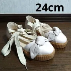 美品FENTY PUMA byRihanna クリーパー ボウ サンダル 厚底のサムネイル