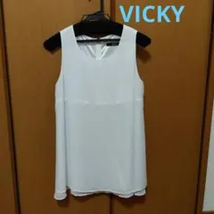 VICKY　チュニック　ノースリーブ　ホワイト　Mサイズのサムネイル