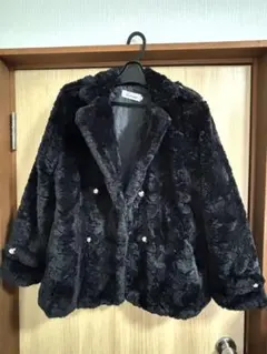 黒いファーコート ダブルブレスト