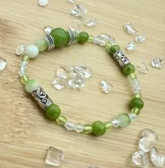 ハンドメイド天然石とシルバーのビーズブレスレット