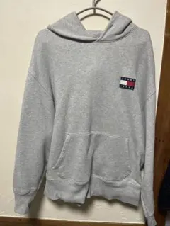 TOMMY HILFIGER パーカー