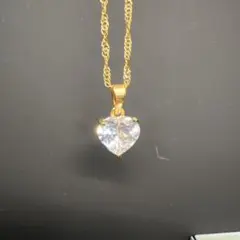 ハート型クリスタルジルコニアネックレス