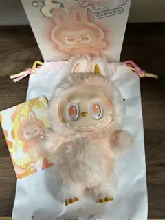 未使用　LABUBU　ラブブ　エナジー　HAPPINESS