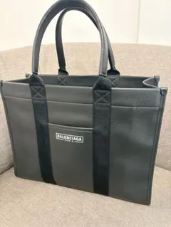 BALENCIAGA ハードウェア レザー 2WAYトートバッグ　671400