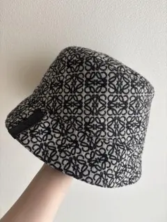 美品⭐︎⭐︎⭐︎ LOEWE デニムバケットハット　59 楽天市場】【10/15限定・最大2万円OFFクーポン配布中】LOEWE