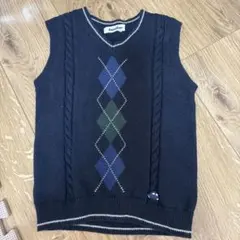 【最終値下げ】familiar ニットベスト　サイズ110