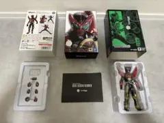 S.H.Figuarts 仮面ライダーOOO フィギュア 真骨頂タマシーコンボ