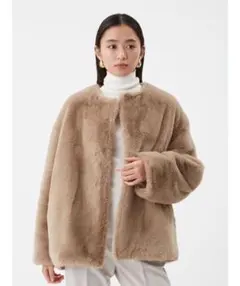 Mila Owenミラ オーウェン リバーシブルエコファージャケット　ベージュ