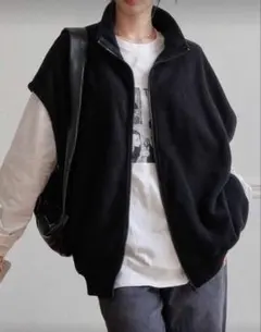 【専用】オーバーサイズ　ジップアップ　フリースベスト　ブラック