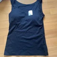 ブラック ノースリーブ タンクトップ L