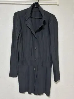 ISSEY MIYAKE イッセイミヤケ カーディガン プリーツカーディガン 2のサムネイル