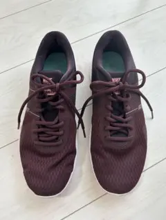 Item thumbnail for item 209a8400-5ad1-48e9-be86-5a367897fd2d