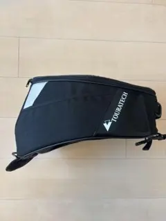 Item thumbnail for item 405aeb8c-3f89-4c11-a9fb-eafb22eeef02