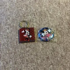 ディズニー　ミニー　缶バッジ・キーホルダー