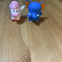 たべっ子どうぶつのユニコーンとゾウのフィギュアセット