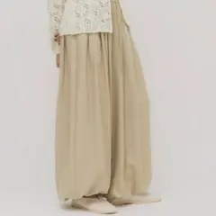 KBF 今季新作サテンバルーンパンツのサムネイル