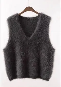 ふわふわシャギー　ファー　ベスト　グレー