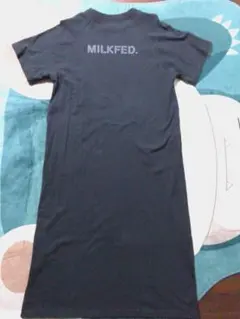 MILKFED. 半袖ロングワンピース 黒のサムネイル