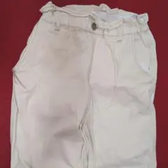 ストレッチ　白　パンツ