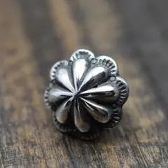 Item thumbnail for item 440ddede-1ea2-48f4-99c9-48d7a67b25b2