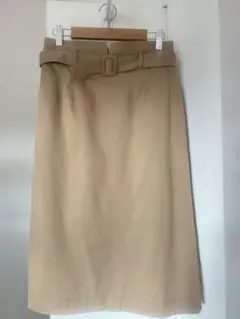 ナチュラルビューティーベーシック　スカート