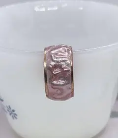 シンプルレジンイヤーカフ　メタリックピンク　内径2cm