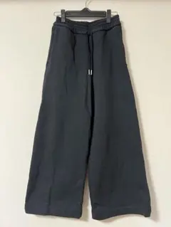 adidasoriginals ワイドレッグパンツ　黒