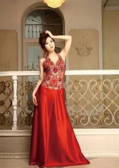 高級ロングドレス　Luxe Style　サテン　新品未使用①