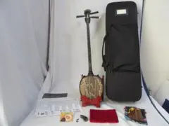 Item thumbnail for item 367a3dfb-9c8c-44ee-a8bf-7d4ecf554227