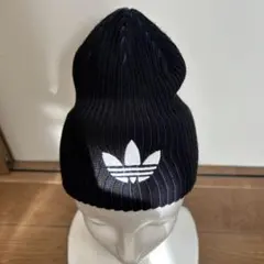 【美品】アディダスオリジナルス　adidas ブラック パープル　ビーニー