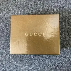 GUCCI ゴールド ギフトボックス