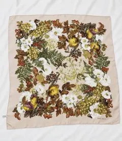 【美品】NINA RICCI シルクスカーフ 85cm 花柄