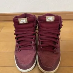 NIKE SB DUNK HIGH バーガンディ