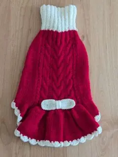 ハンドメイド　犬用　フリル付きケーブル編みセーター ウール　手洗い可