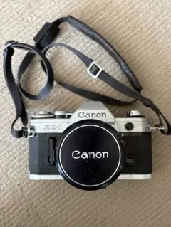 Canon AE-1 フィルムカメラ 50mmレンズ付きのサムネイル