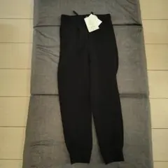 新品未使用★　H&M 黒 ロングパンツ 130　裏起毛　冬服