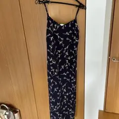 エンネアネイビー 花柄 キャミワンピース