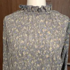 最終再値下げ美品RETROGIRL長袖花柄ブラウス♡衿＆袖口フリル♡フリーサイズ