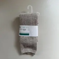 新品未使用　スパッツ 10分丈　ネップ　つぶつぶ　85 サイズ　ニット