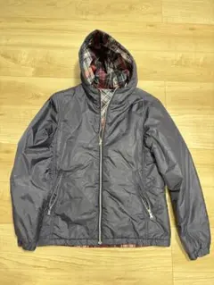 ネイビー リバーシブル ダウンジャケット