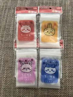 ちいかわ　B8ジッパー袋12P　ハチワレ　うさぎ　モモンガ　4点セット