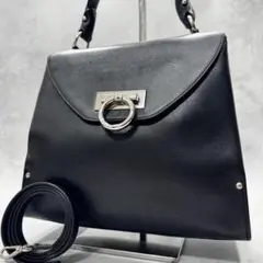 美品 フェラガモ レザー ハンドバッグ 2way ガンチーニ フォーマル 黒