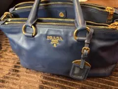 Item thumbnail for item 4f8555e9-eda9-4678-8e9e-5b2bc3d19729