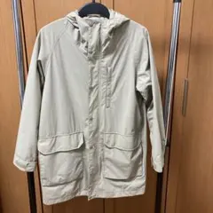 ユニクロ　ブロックテックコート　M