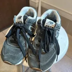ニューバランス new balance  スニーカー 22.5cm