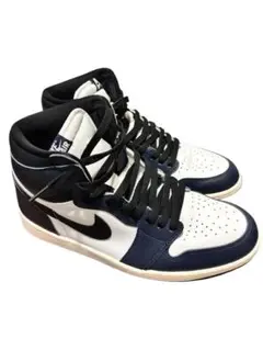 Nike Air Jordan 1 ホワイト/ネイビー ハイカットスニーカー